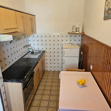 Violic Apartment